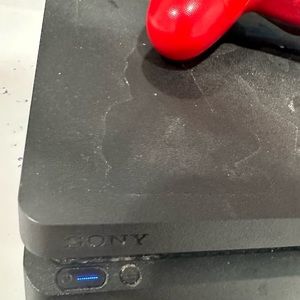 Used ps4 everything works